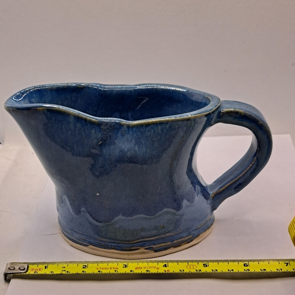 Hand crafted Pottery Gravy Boat or Salad Dressings, Creamer or Broth, Blue - Picture 2 of 4